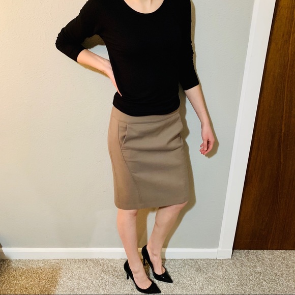 LOFT Dresses & Skirts - Ann Taylor Loft Pencil Skirt
